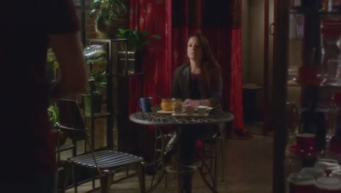 Charmed-Online_dot_net-PrettyLittleLiars-303KingdomOfTheBlind1368.jpg