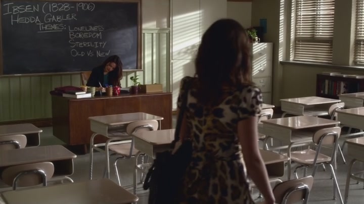 Charmed-Online_dot_net-PrettyLittleLiars-304BirdsOfAFeather0224.jpg