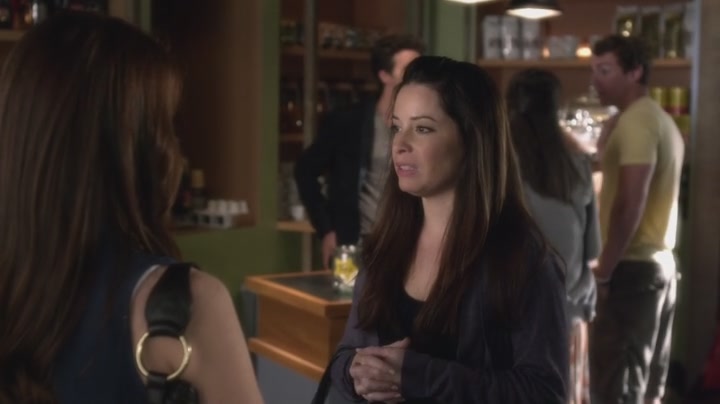 Charmed-Online_dot_net-PrettyLittleLiars-304BirdsOfAFeather1123.jpg