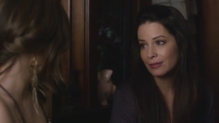 Charmed-Online_dot_net-PrettyLittleLiars-304BirdsOfAFeather2112.jpg