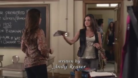 Charmed-Online_dot_net-PrettyLittleLiars-307Crazy0299.jpg