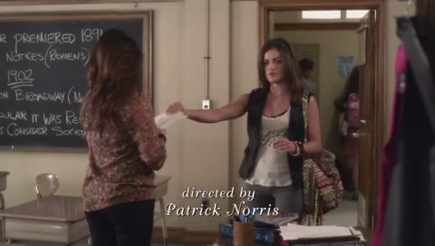 Charmed-Online_dot_net-PrettyLittleLiars-307Crazy0301.jpg