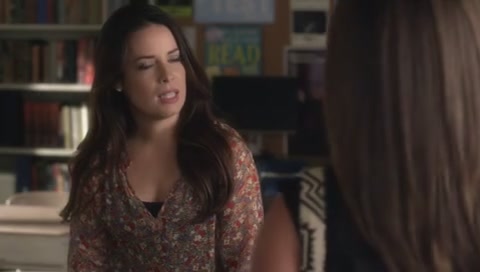 Charmed-Online_dot_net-PrettyLittleLiars-307Crazy0361.jpg