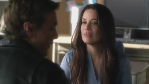 Charmed-Online-dot-net_PrettyLittleLiars-3x10WhatLiesBeneath0440.jpg