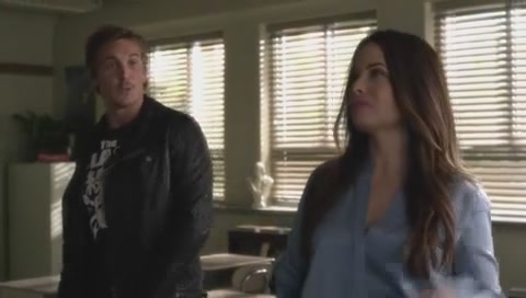 Charmed-Online-dot-net_PrettyLittleLiars-3x10WhatLiesBeneath0485.jpg