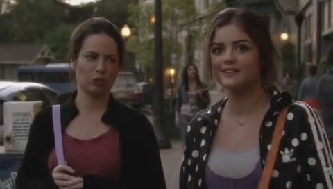 Charmed-Online-dot-net_PrettyLittleLiars-3x10WhatLiesBeneath1535.jpg