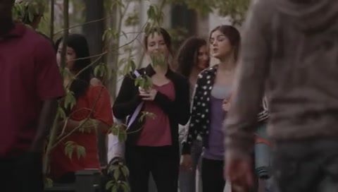 Charmed-Online-dot-net_PrettyLittleLiars-3x10WhatLiesBeneath1540.jpg