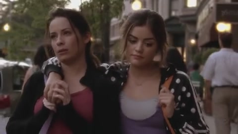 Charmed-Online-dot-net_PrettyLittleLiars-3x10WhatLiesBeneath1554.jpg