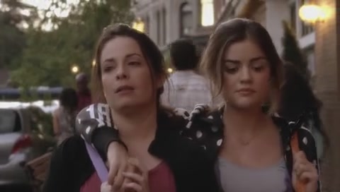 Charmed-Online-dot-net_PrettyLittleLiars-3x10WhatLiesBeneath1559.jpg