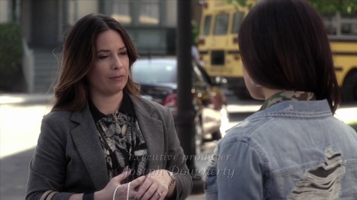 Charmed-Online_dot_net-PrettyLittleLiars-5x08ScreamForMe0335.jpg