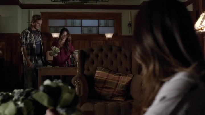 Charmed-Online_dot_net-PrettyLittleLiars-5x08ScreamForMe2354.jpg