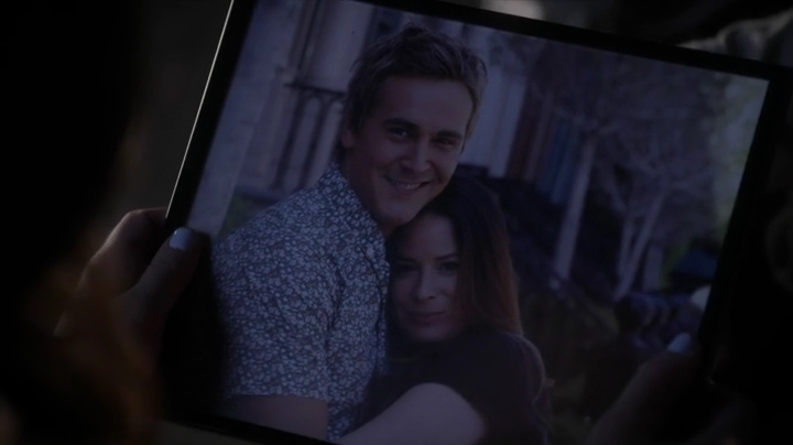 Charmed-Online_dot_net-PrettyLittleLiars-5x10ADarkAli1573.jpg