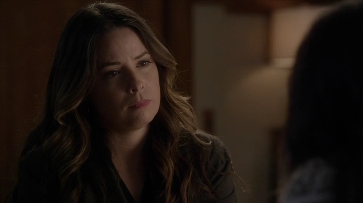 Charmed-Online_dot_net-PrettyLittleLiars-5x10ADarkAli2040.jpg