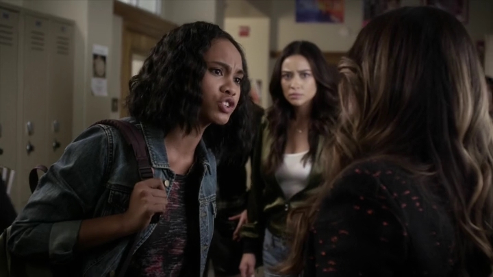 Charmed-Online_dot_net-PrettyLittleLiars-5x24ImAGoodGirlIAm0467.jpg