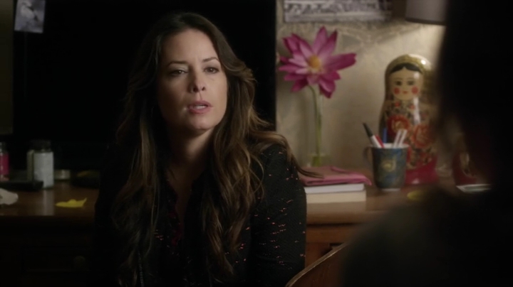 Charmed-Online_dot_net-PrettyLittleLiars-5x24ImAGoodGirlIAm0553.jpg
