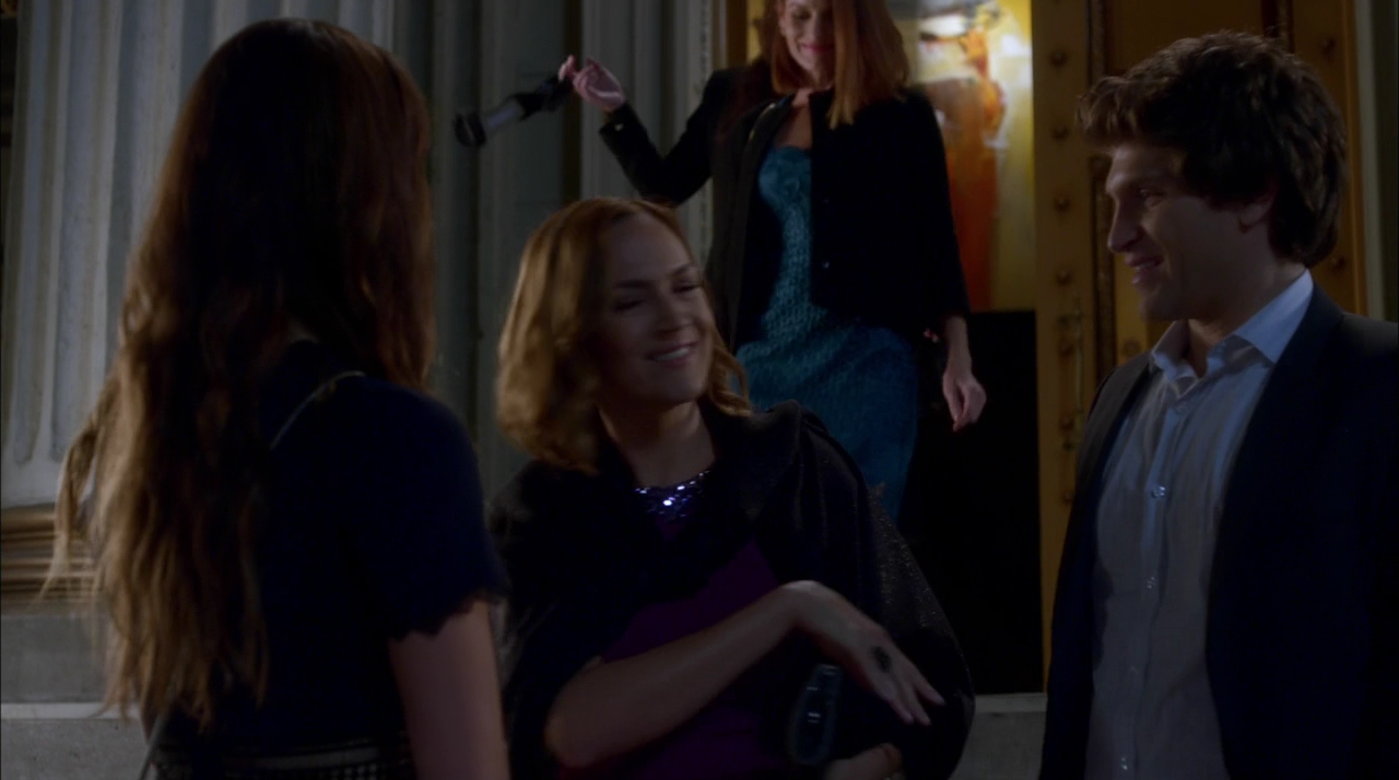 Charmed-Online-dot-nl_PrettyLittleLiars7x21-1903.jpg