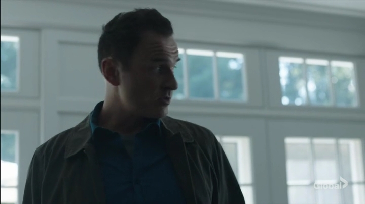 Charmed-Online-dot-nl_FBIMostWanted1x01-0420.jpg Charmed-Online-dot-nl_FBIMostWanted1x01-0420.jpg