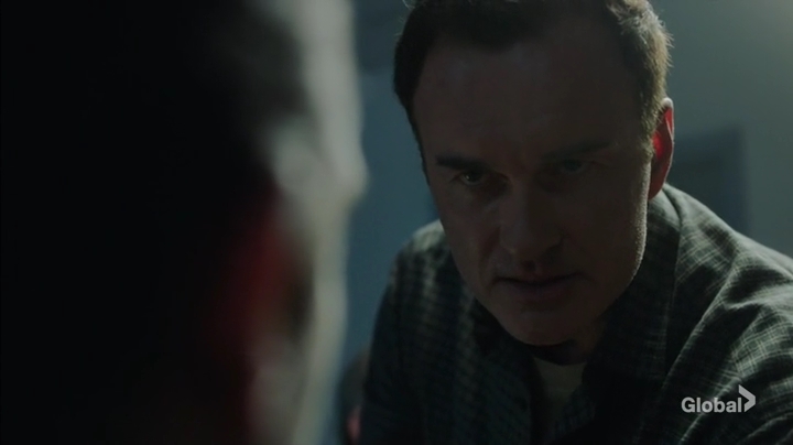 Charmed-Online-dot-nl_FBIMostWanted1x01-1298.jpg Charmed-Online-dot-nl_FBIMostWanted1x01-1298.jpg