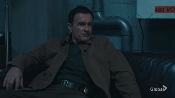 Charmed-Online-dot-nl_FBIMostWanted1x01-1772.jpg Charmed-Online-dot-nl_FBIMostWanted1x01-1772.jpg