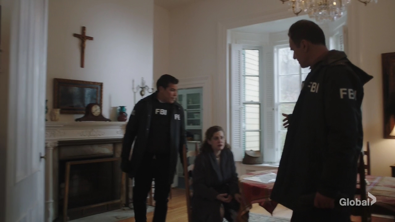 Charmed-Online-dot-nl-FBIMostWanted1x05-0722.jpg Charmed-Online-dot-nl-FBIMostWanted1x05-0722.jpg