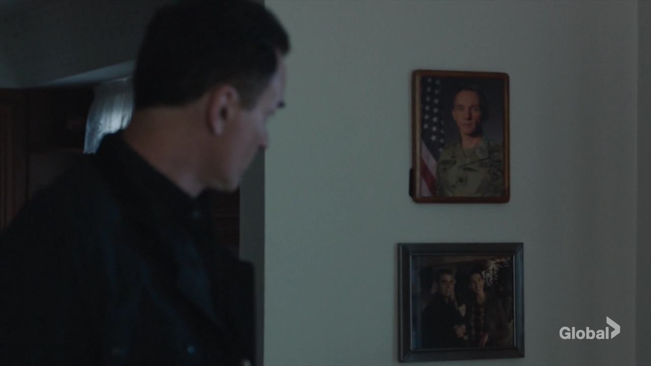 Charmed-Online-dot-nl-FBIMostWanted1x05-1492.jpg Charmed-Online-dot-nl-FBIMostWanted1x05-1492.jpg