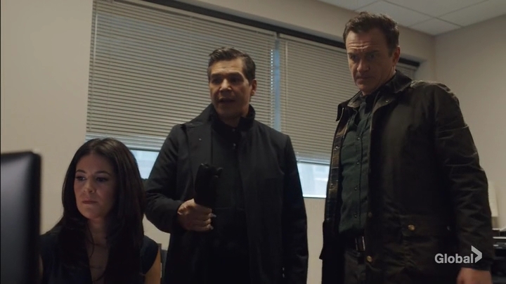 Charmed-Online-dot-nl-FBI2x18-and-FBIMostWanted1x09-3395.jpg Charmed-Online-dot-nl-FBI2x18-and-FBIMostWanted1x09-3395.jpg