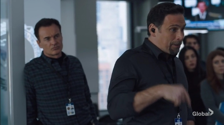 Charmed-Online-dot-nl-FBI2x18-and-FBIMostWanted1x09-4118.jpg Charmed-Online-dot-nl-FBI2x18-and-FBIMostWanted1x09-4118.jpg