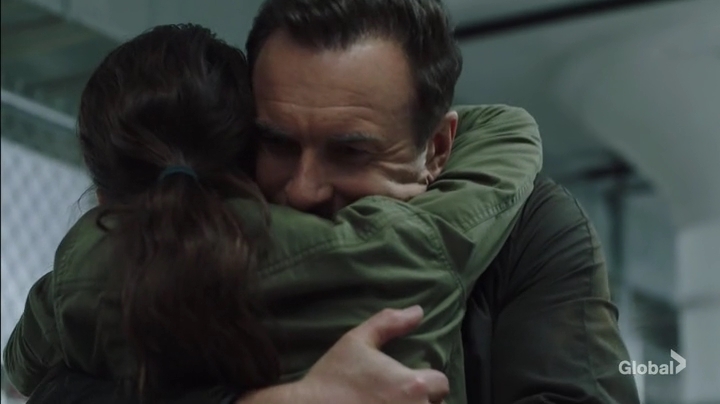 Charmed-Online-dot-nl-FBI2x18-and-FBIMostWanted1x09-4189.jpg Charmed-Online-dot-nl-FBI2x18-and-FBIMostWanted1x09-4189.jpg