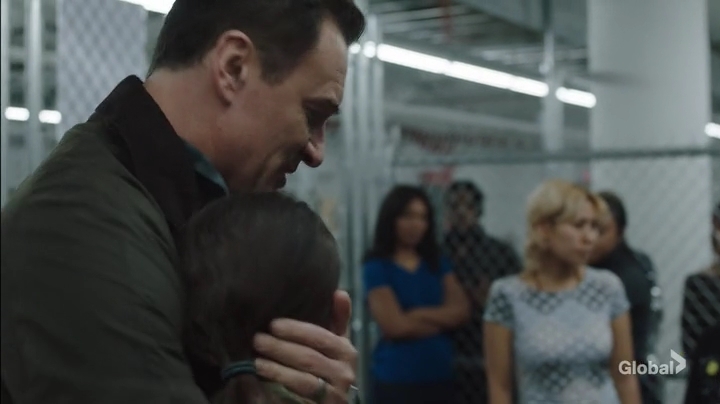 Charmed-Online-dot-nl-FBI2x18-and-FBIMostWanted1x09-4213.jpg Charmed-Online-dot-nl-FBI2x18-and-FBIMostWanted1x09-4213.jpg