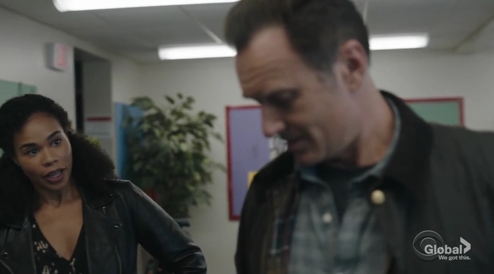 Charmed-Online-dot-nl_FBIMostWanted2x01-1748.jpg Charmed-Online-dot-nl_FBIMostWanted2x01-1748.jpg