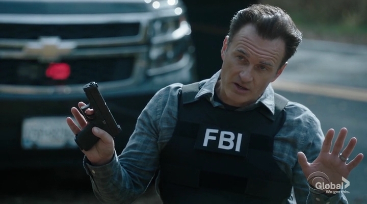 Charmed-Online-dot-nl_FBIMostWanted2x01-2202.jpg Charmed-Online-dot-nl_FBIMostWanted2x01-2202.jpg