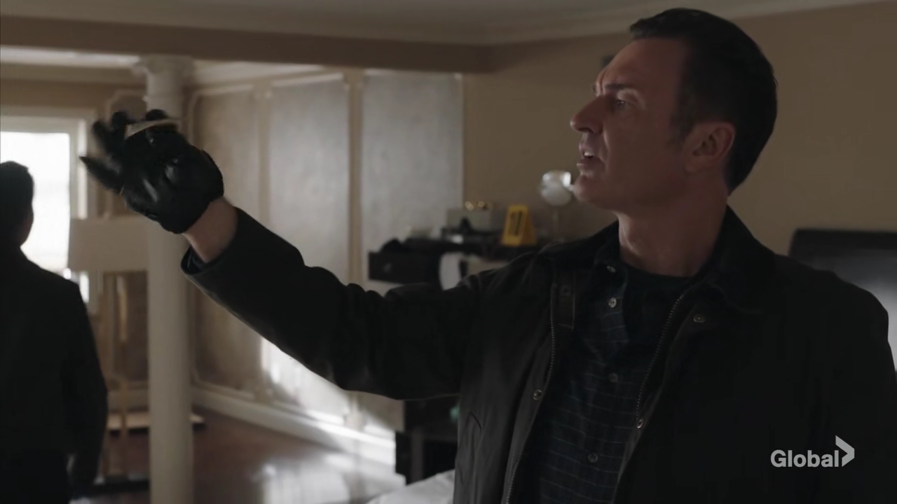 Charmed-Online-dot-nl_FBIMostWanted2x03-0402.jpg Charmed-Online-dot-nl_FBIMostWanted2x03-0402.jpg