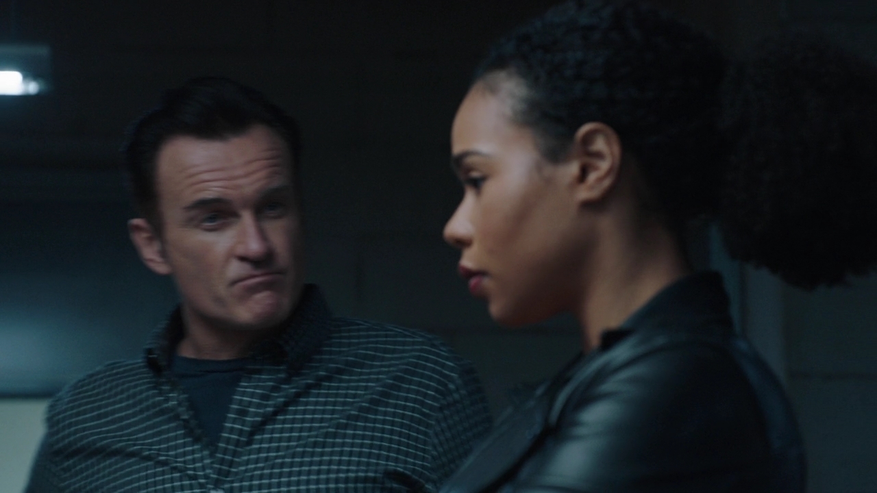 Charmed-Online-dot-nl_FBIMostWanted2x07-1697.jpg Charmed-Online-dot-nl_FBIMostWanted2x07-1697.jpg