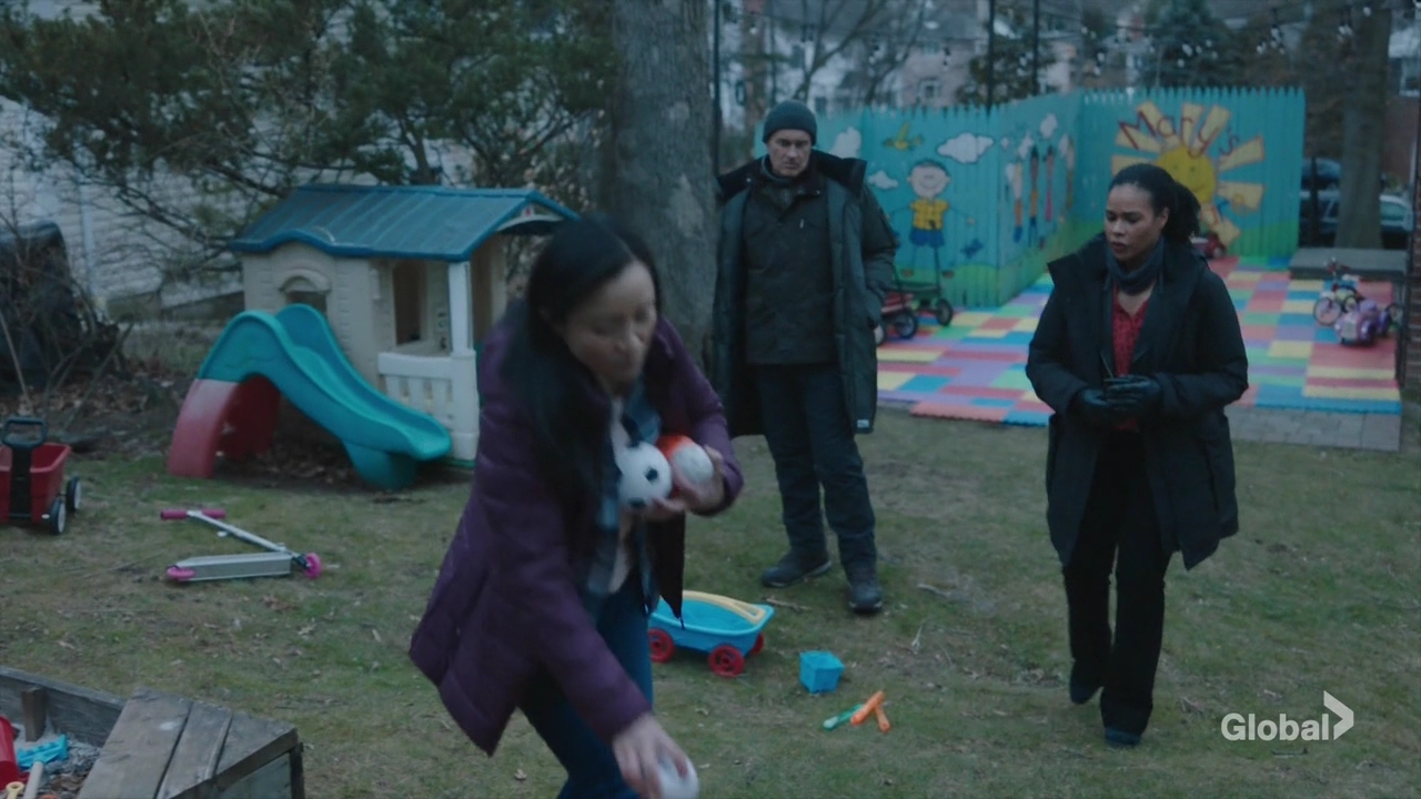 Charmed-Online-dot-nl_FBIMostWanted2x10-1772.jpg Charmed-Online-dot-nl_FBIMostWanted2x10-1772.jpg