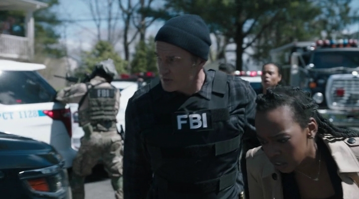 Charmed-Online-dot-nl_FBIMostWanted2x12-1980.jpg Charmed-Online-dot-nl_FBIMostWanted2x12-1980.jpg