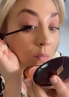 Bestandsnaam=makeup003.jpg
Bestandsgrootte=192KiB
Afmetingen = 720x720
Datum toegevoegd = mrt 05, 2021 makeup003.jpg
