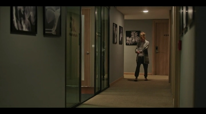 Charmed-Online-dot-nl_TheFlightAttendant1x01-1796.jpg Charmed-Online-dot-nl_TheFlightAttendant1x01-1796.jpg