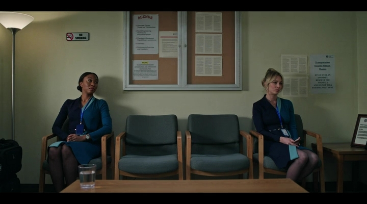 Charmed-Online-dot-nl_TheFlightAttendant1x01-2332.jpg Charmed-Online-dot-nl_TheFlightAttendant1x01-2332.jpg