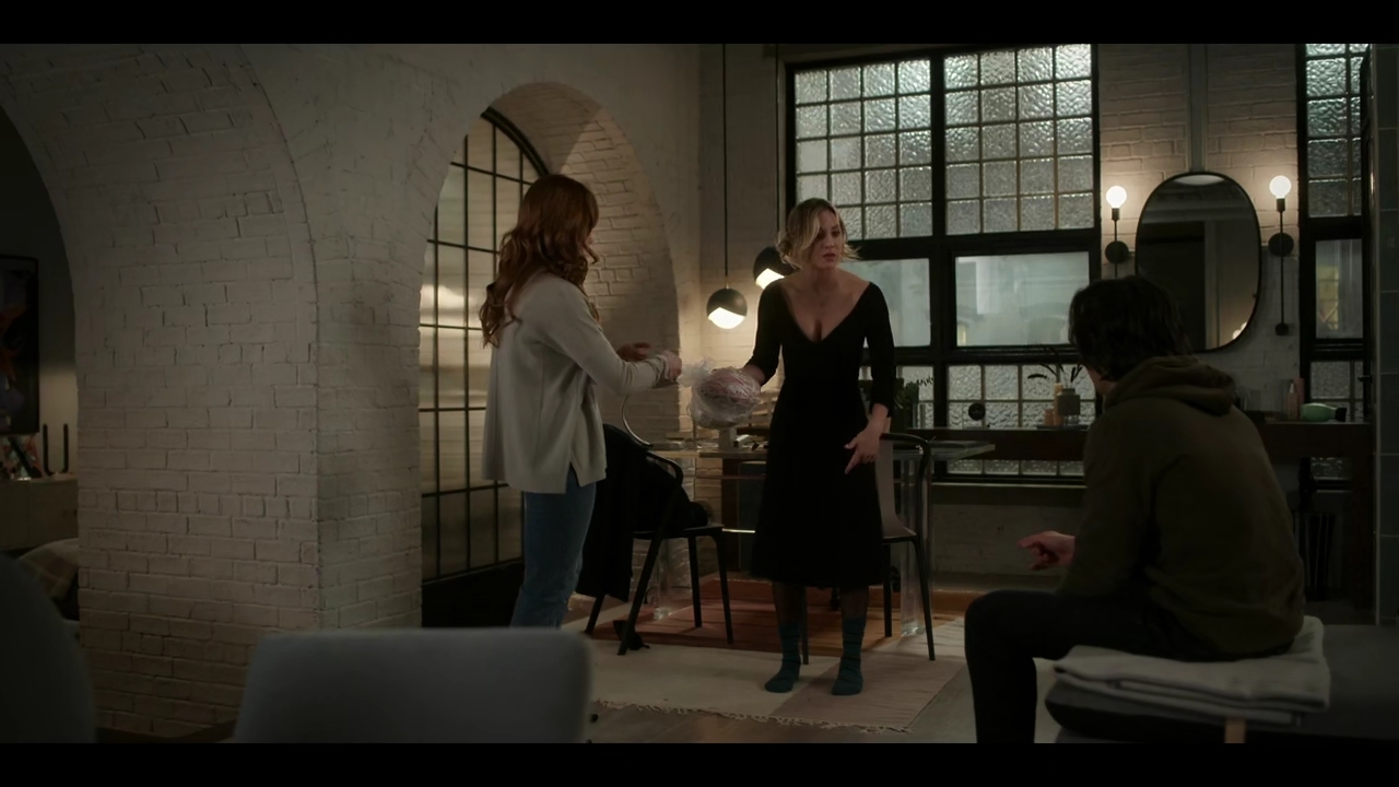 Charmed-Online-dot-nl_TheFlightAttendant1x04-0206.jpg