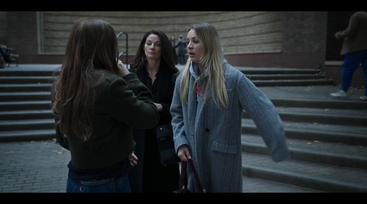 Charmed-Online-dot-nl_TheFlightAttendant1x07-0829.jpg