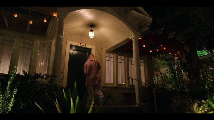 Charmed-Online-dot-nl_TheFlightAttendant2x01-2722.jpg