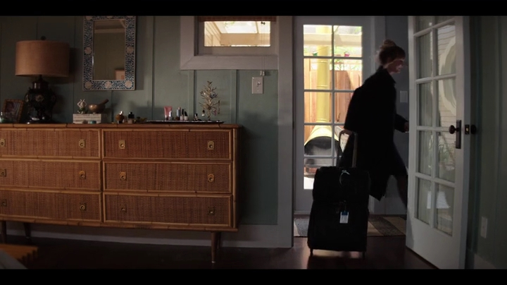 Charmed-Online-dot-nl_TheFlightAttendant2x01-2809.jpg