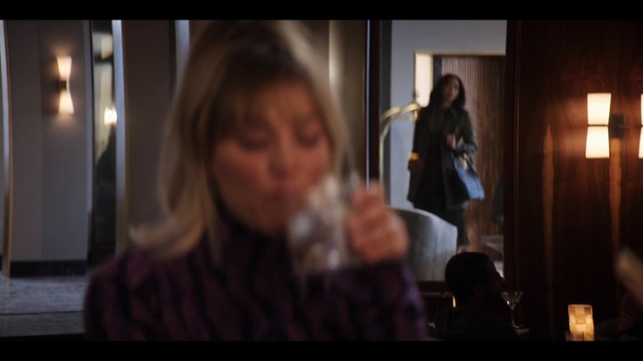 Charmed-Online-dot-nl_TheFlightAttendant2x01-3273.jpg