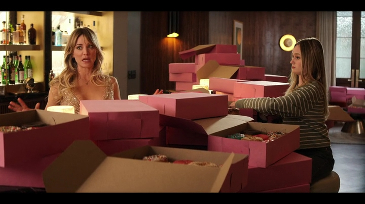 Charmed-Online-dot-nl_TheFlightAttendant2x02-1252.jpg