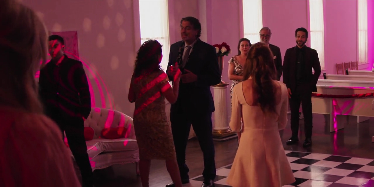 Charmed-Online-dot-nl_TheFlightAttendant2x08-2616.jpg