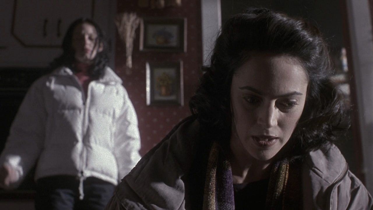 Charmed-Online-dot-NL-Phantoms0301.jpg