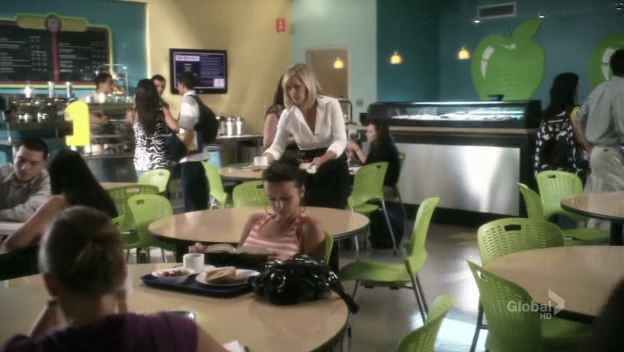 Charmed-Online-dot-net_90210-1x04-0287.jpg Charmed-Online-dot-net_90210-1x04-0287.jpg