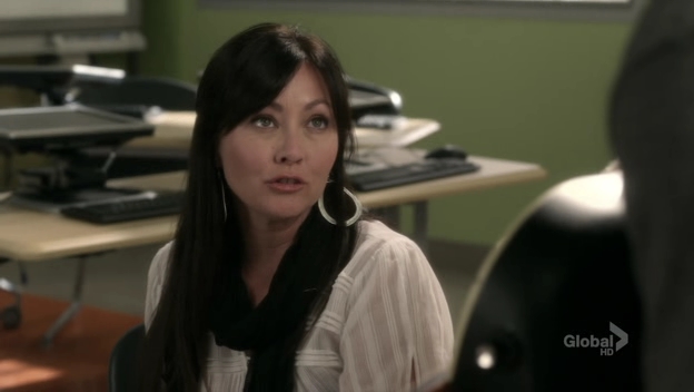 Charmed-Online-dot-net_90210-1x04-1480.jpg Charmed-Online-dot-net_90210-1x04-1480.jpg