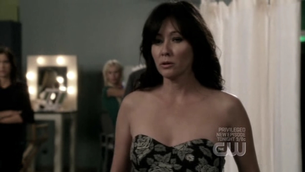 Charmed-Online-dot-net_90210-1x05-1291.jpg Charmed-Online-dot-net_90210-1x05-1291.jpg