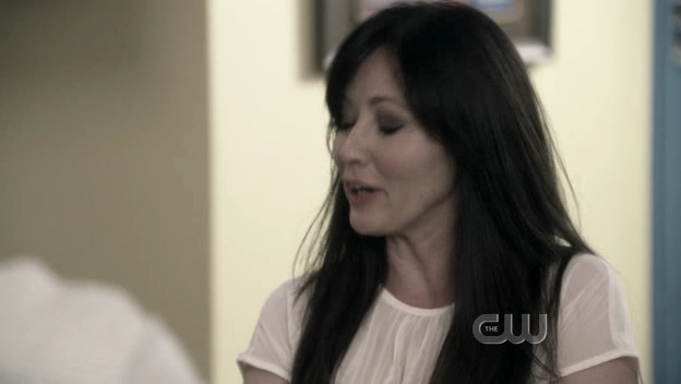 Charmed-Online_dot_nl-90210-S01E06-0413.jpg Charmed-Online_dot_nl-90210-S01E06-0413.jpg